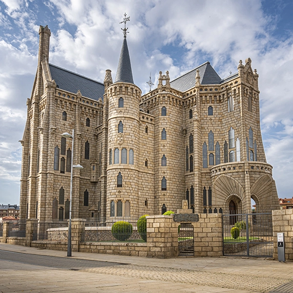 Palacio episcopal de Astorga.